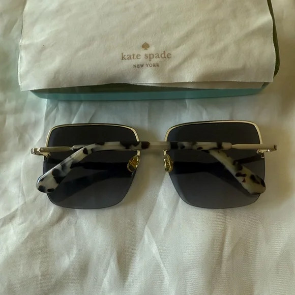 Kate Spade Black Sunglasses with Green Pouch kate spade | Accessories | Kate Spade Black Seraphina  main image 3